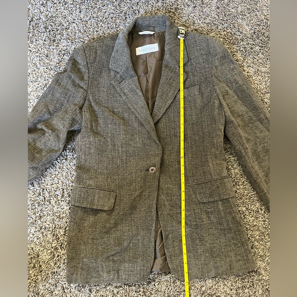 MaxMara wool tweed brown single button blazer - Picture 9 of 10